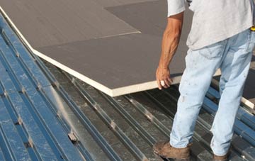 benefits of insulating Four Foot flat roofing